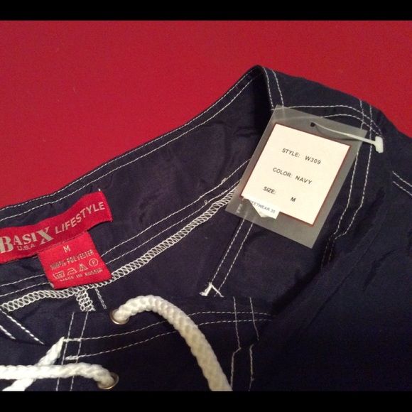 NWT Basix medium swim shorts - Picture 6 of 9